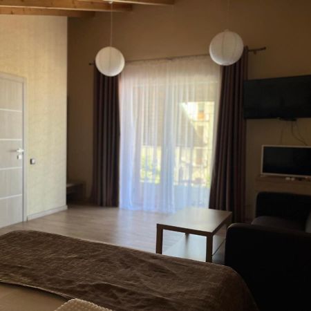 Guest House Letto Гагра Екстер'єр фото