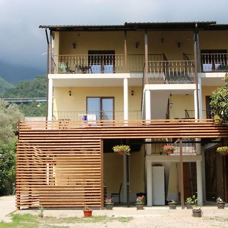 Guest House Letto Гагра Екстер'єр фото