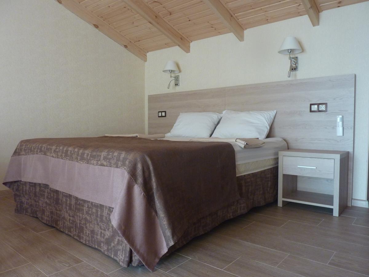 Guest House Letto Гагра Екстер'єр фото