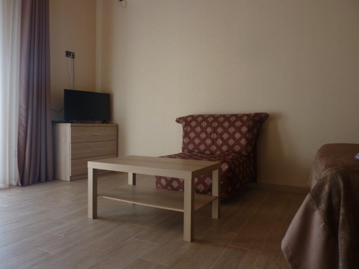 Guest House Letto Гагра Екстер'єр фото