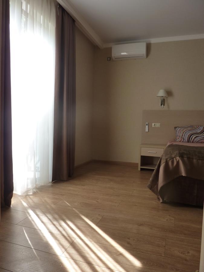 Guest House Letto Гагра Екстер'єр фото